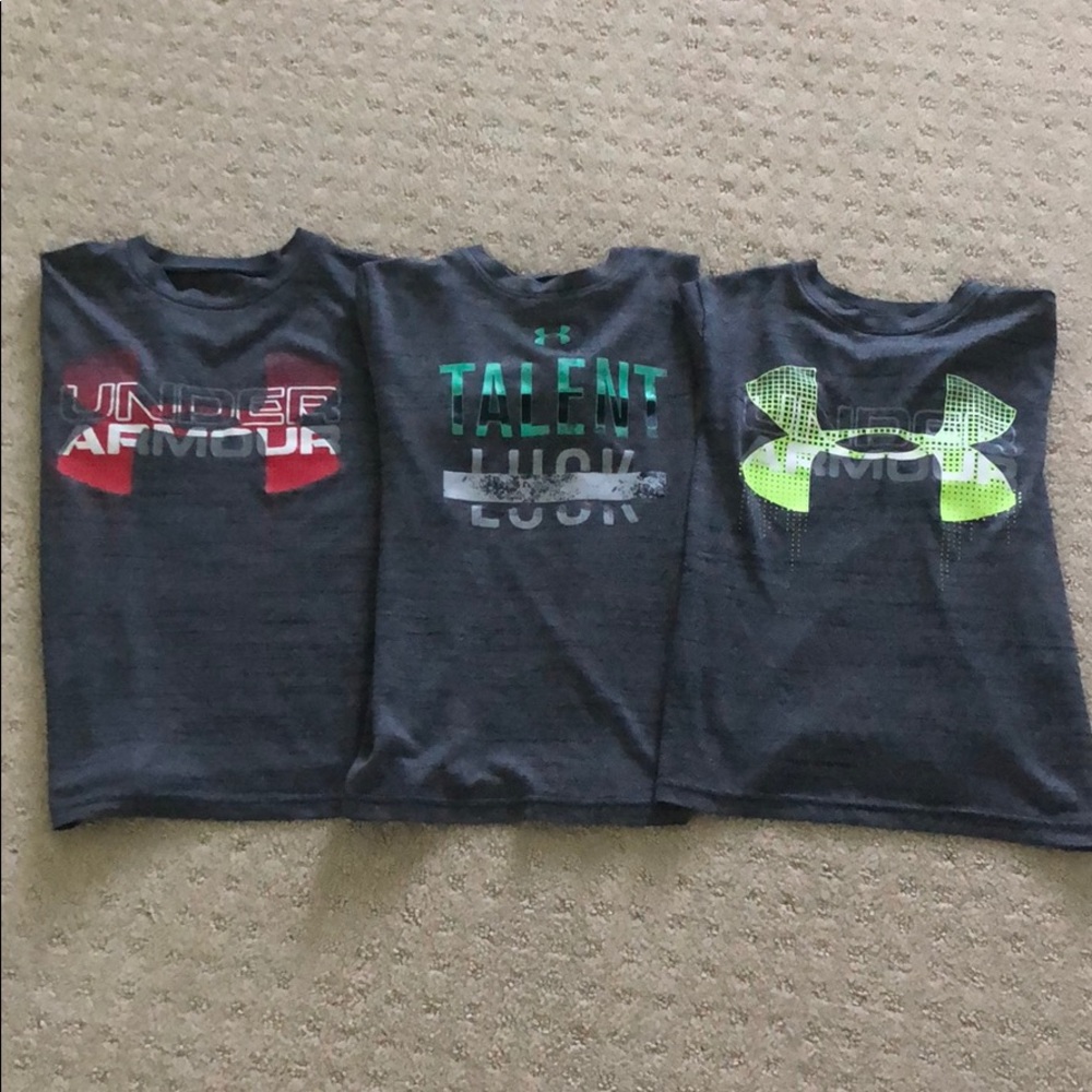 Bundle of Boys Under Armour Tees